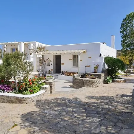 Romantic Sunset Cycladic House In Sotires Hébergement de vacances Moni Christou Dasous