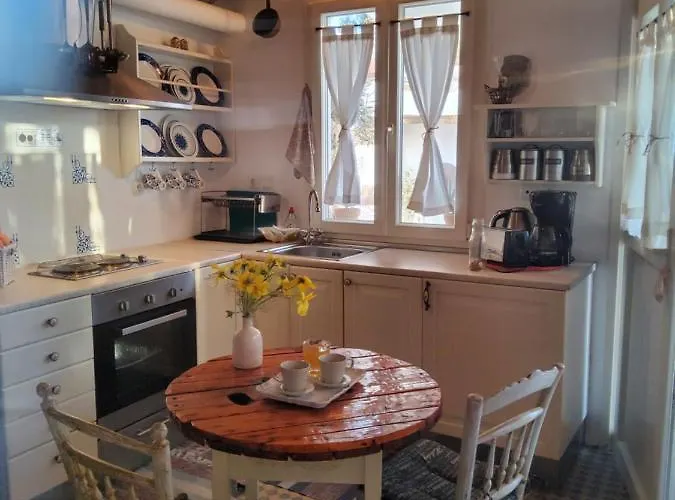 Romantic Sunset Cycladic House In Sotires بيت للعطل