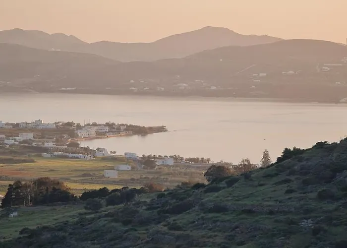 Romantic Sunset Cycladic House In Sotires بيت للعطل
