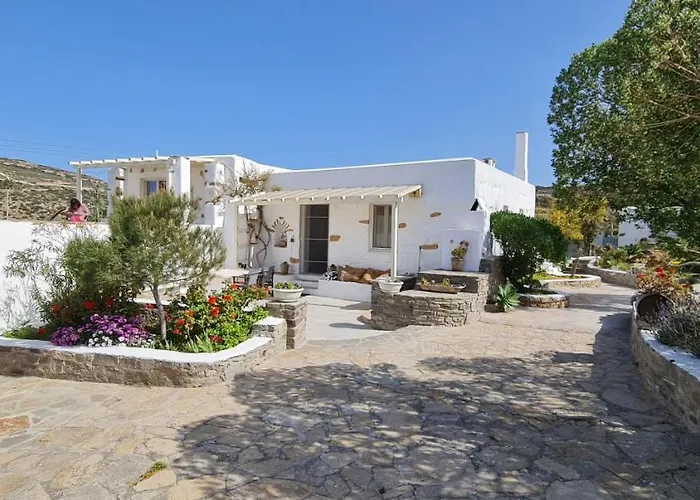 Romantic Sunset Cycladic House In Sotires بيت للعطل Moni Christou Dasous